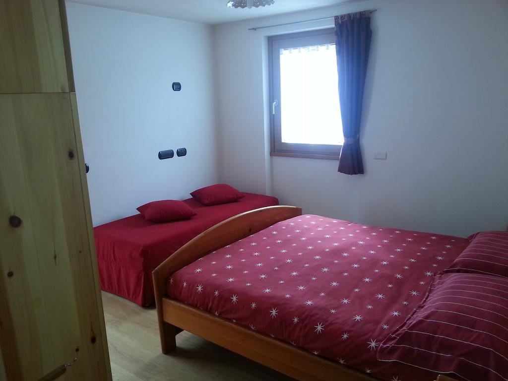 Ferienwohnung Casa Betty Bormio Zimmer foto